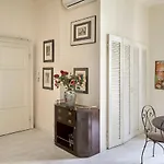 Prestige Boutique Homes -Arco della Pace